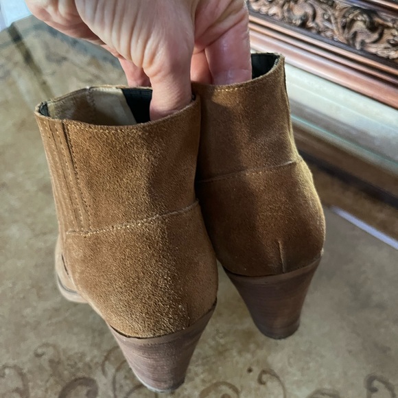 Ivylee Copenhagen Chelsea Suede Pull On Ankle Boots Size 38 - Picture 3 of 7